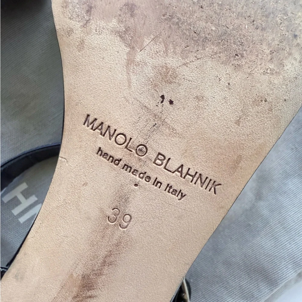 Manolo Blahnik Affian Sandal in Black Patent Leather 39 / 8 - Picture 16 of 16